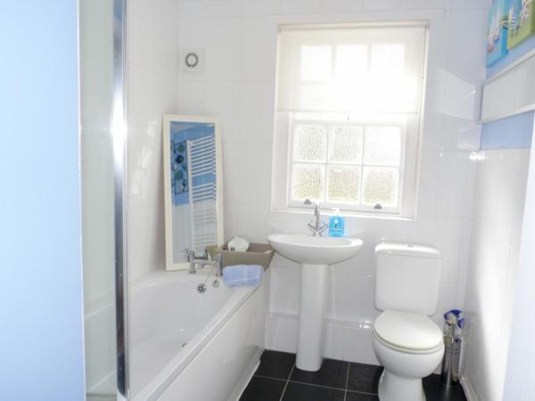 8 Cathedral Street Apartment Dunkeld Bagian luar foto