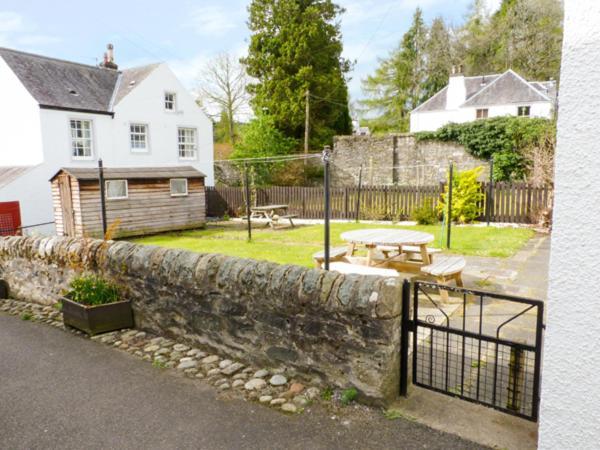 8 Cathedral Street Apartment Dunkeld Bagian luar foto